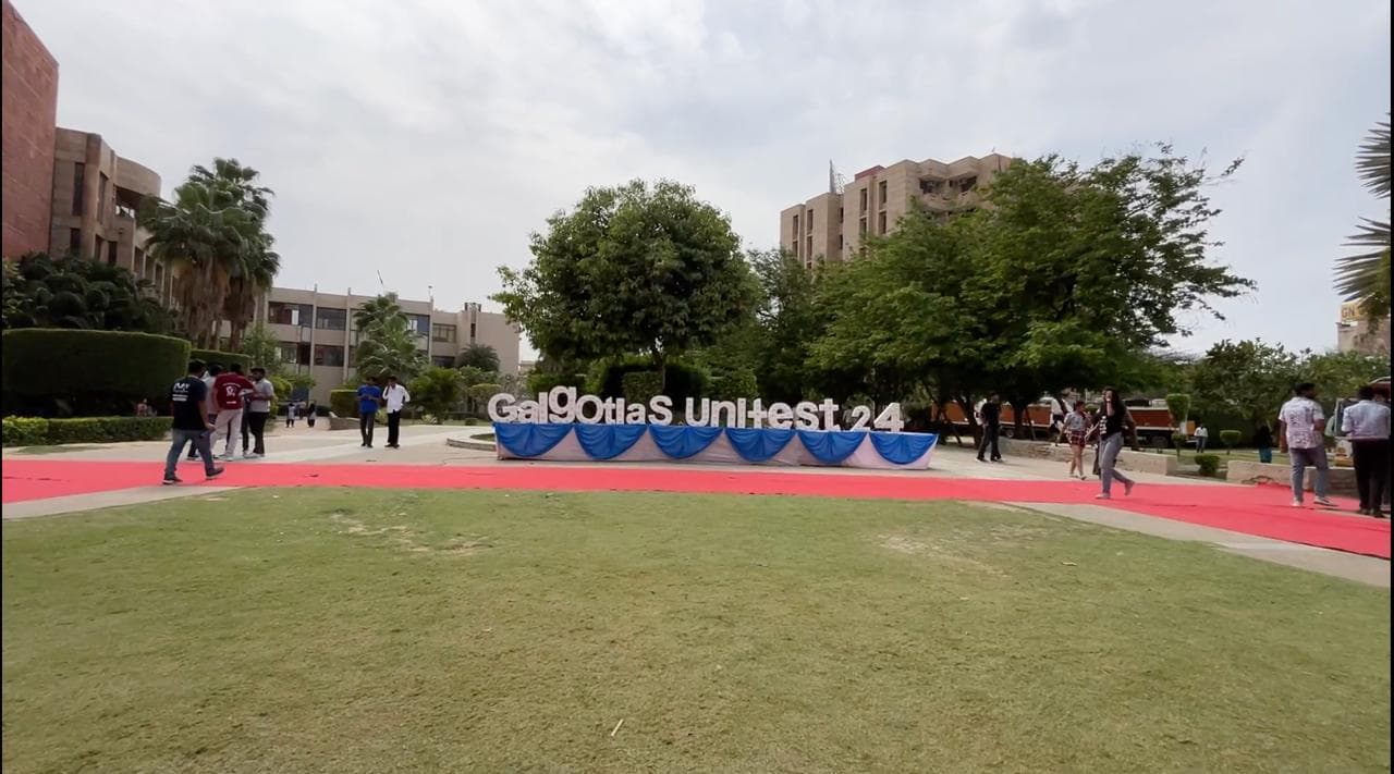 Unifest '24 — ground branding across the main lawn