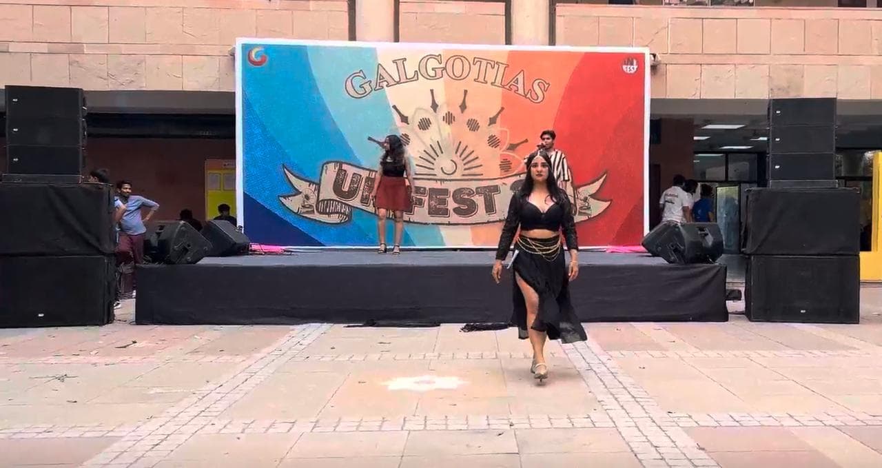 Unifest showcase — outdoor stage and backdrop